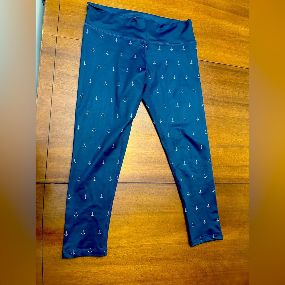 Cutest navy pants with anchors. Good for exercise or golf. Small. Never worn.
